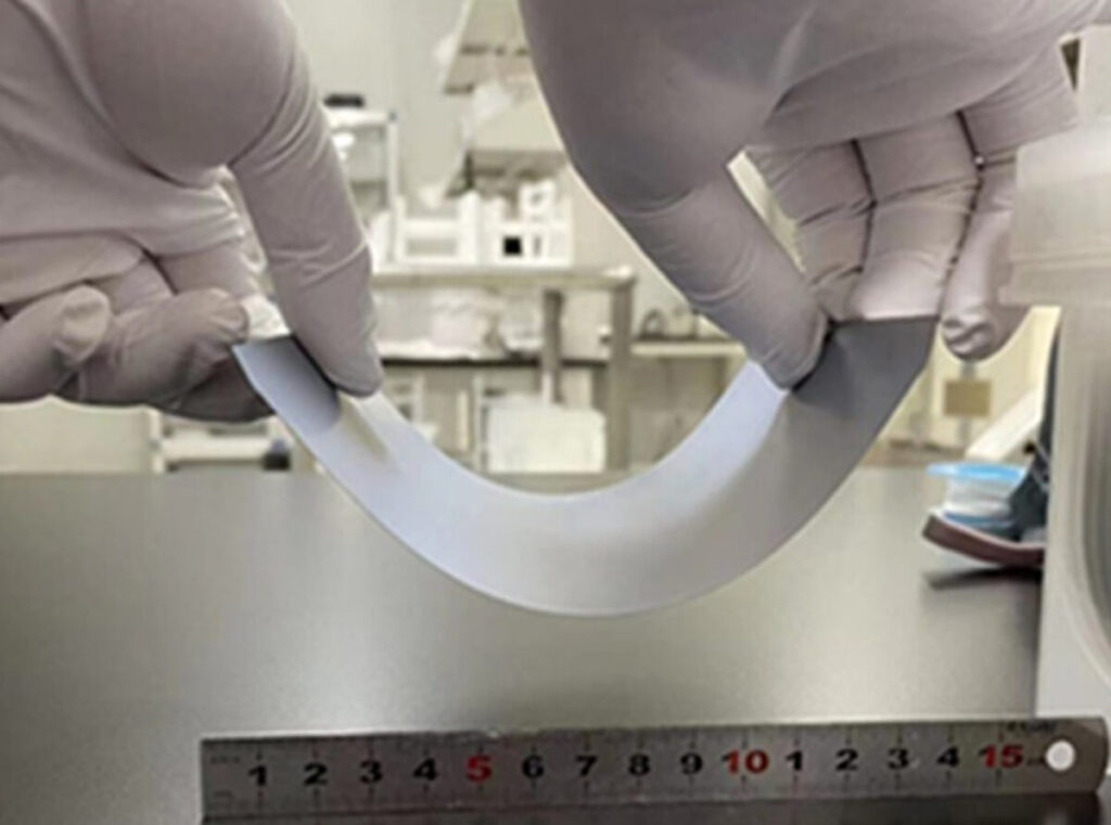 IEC lays ground for flexible silicon solar module standards