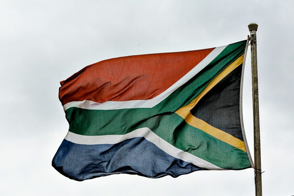 South Africa imposes 10% import tariff on solar panels