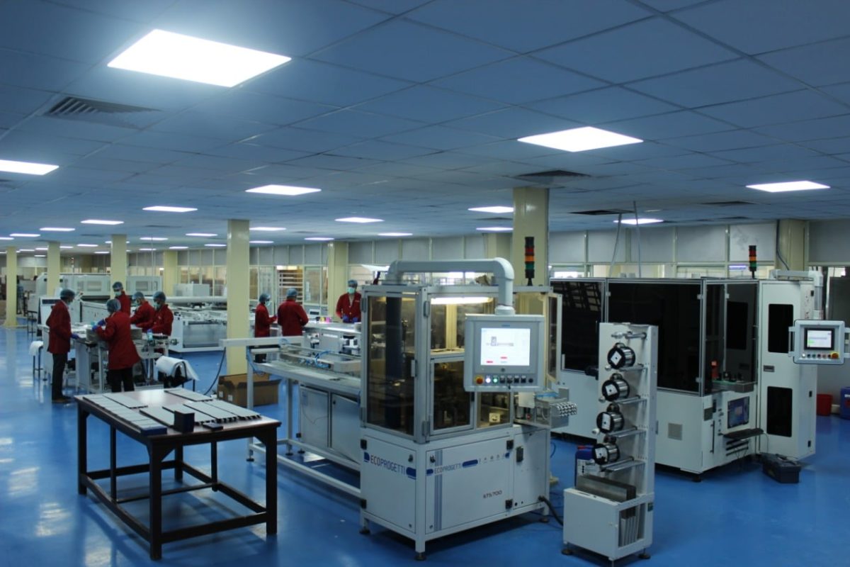 Gautam Solar files design patent for PV panel packaging