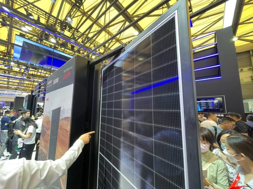 Chinese PV Industry Brief: Longi to mass-produce back contact solar cells