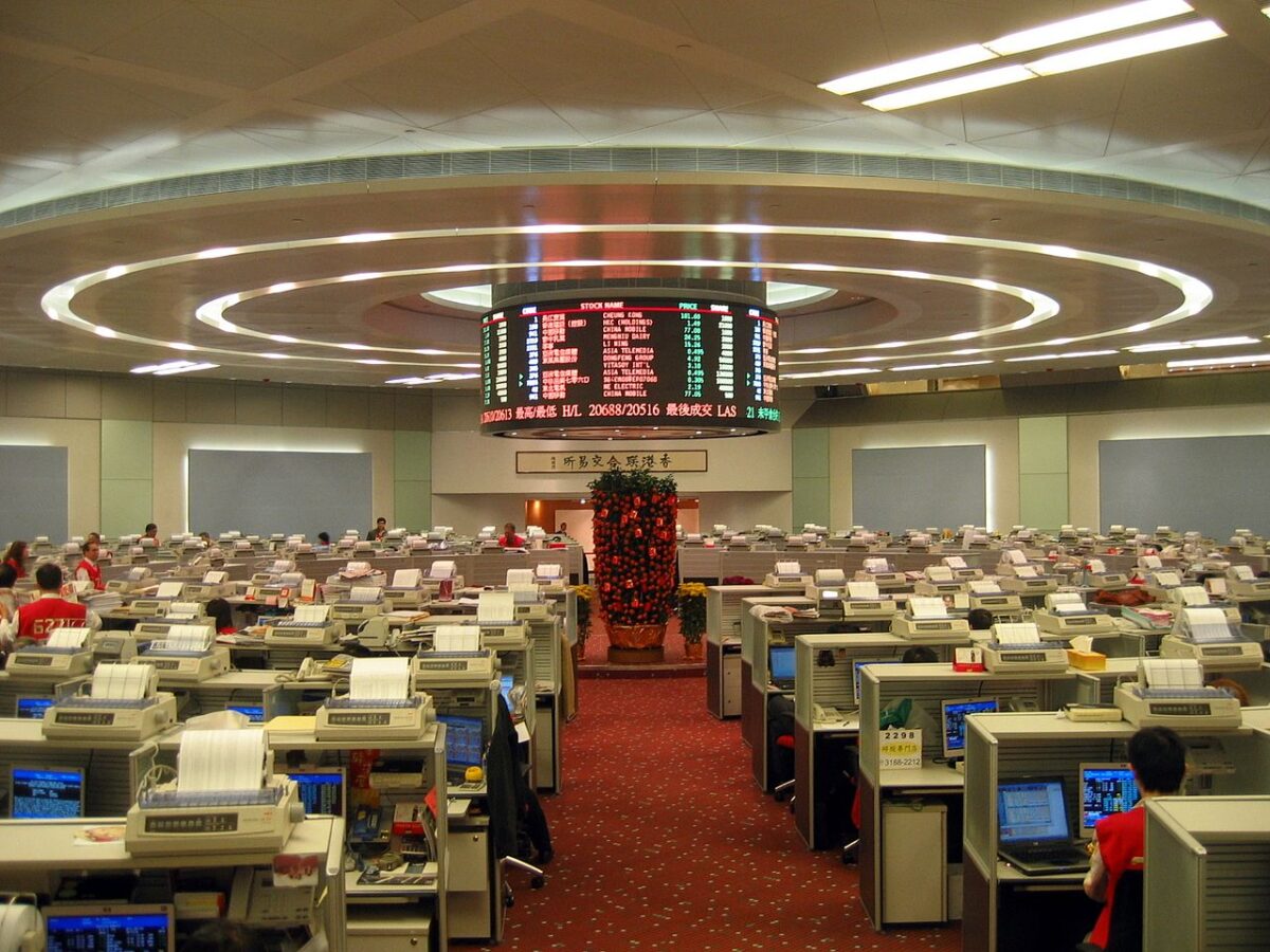 Chinese PV Industry Brief: ZNShine Solar plans Hong Kong listing