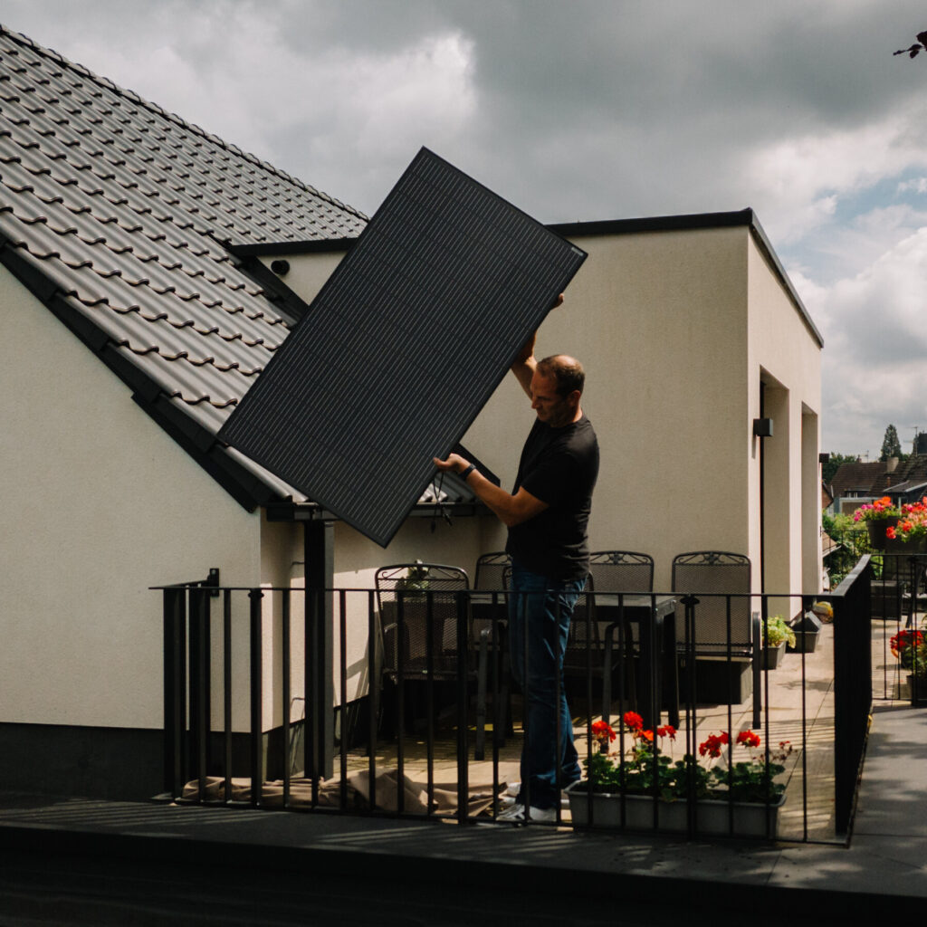 Germans Combat Climate Change With D.I.Y. Solar Panels
