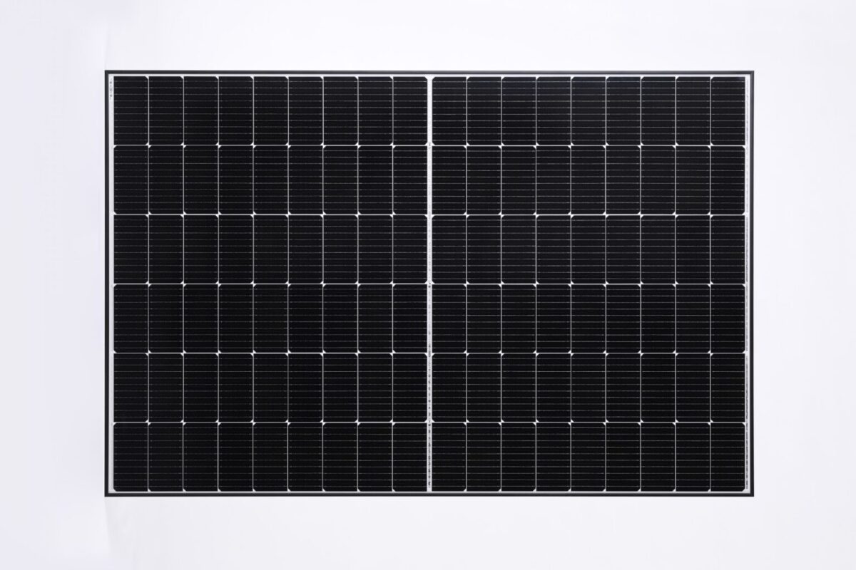 Tindo Solar unveils 425 W n-type bifacial PV module
