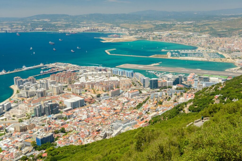 Gibraltar opens tender for rooftop solar arrays