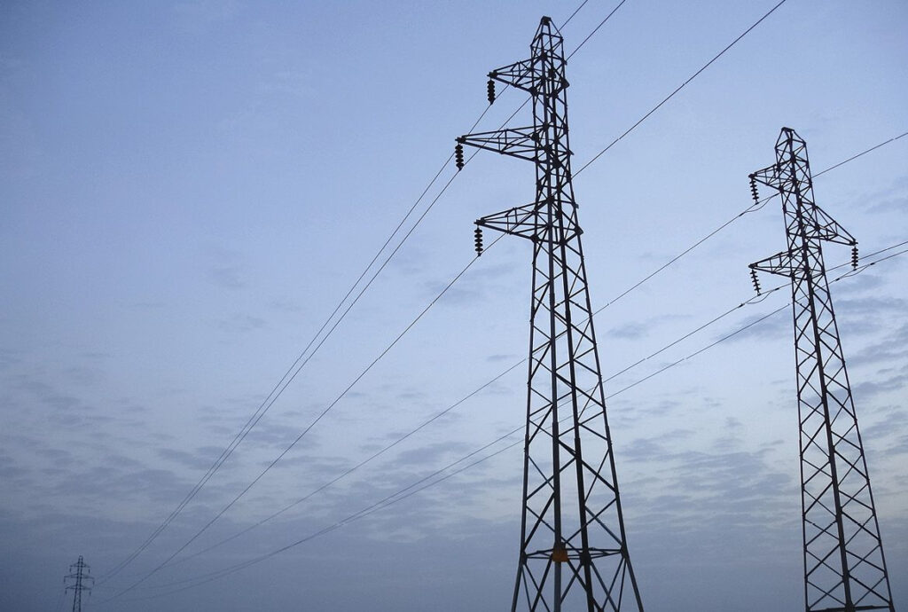 UK grid connection reform plan unveiled, solar association voices concern