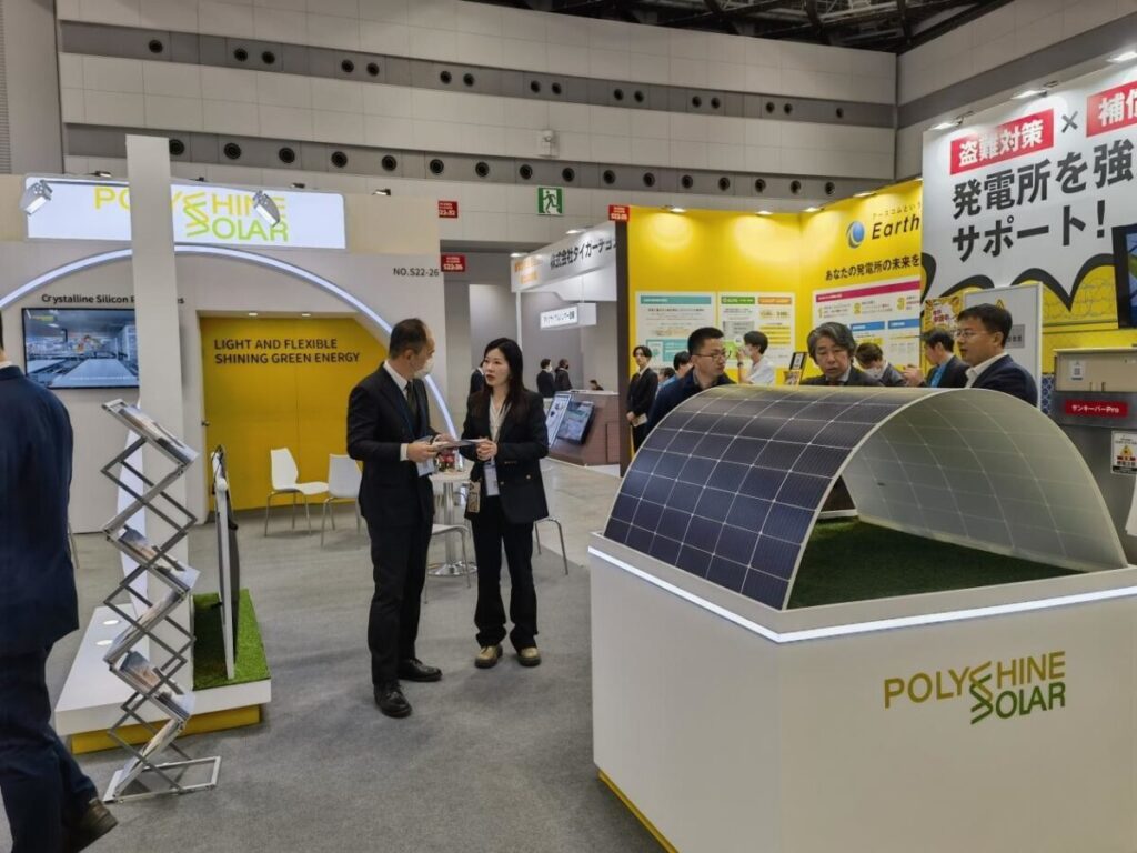 Polyshine Solar unveils ultralight, flexible rooftop solar panels