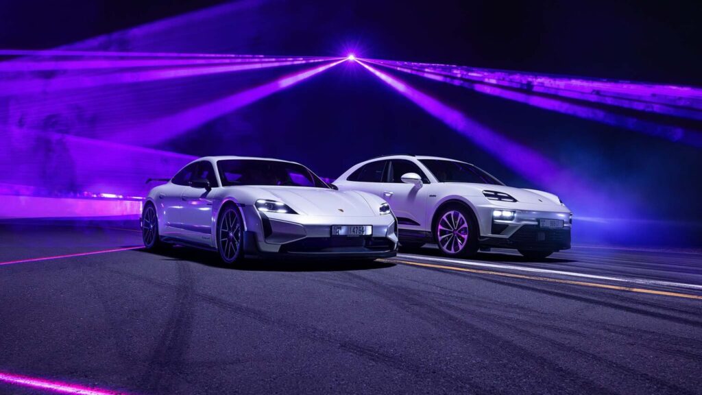 David Guetta & Porsche light up the Mohammed bin Rashid Al Maktoum Solar Park