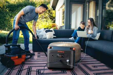 Get this special price for the upcoming Jackery Solar Generator HomePower 3000