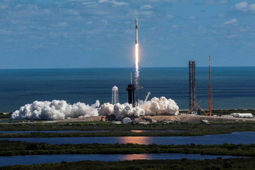 Could reusable rockets make solar geoengineering less risky?
