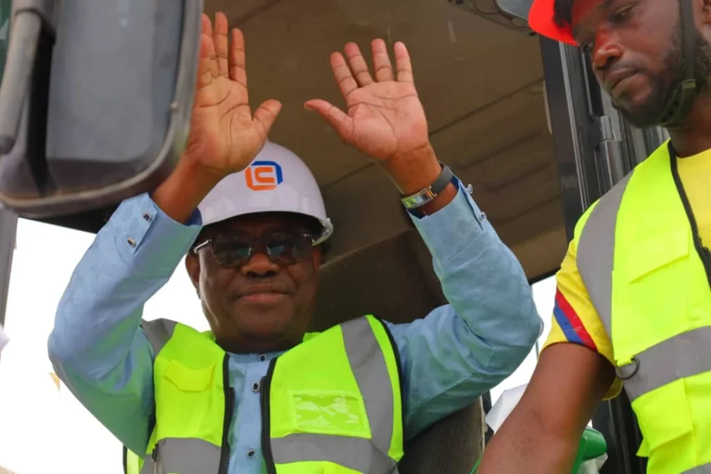 Wike commissions 12 new roads, solar lighting projects in FCT