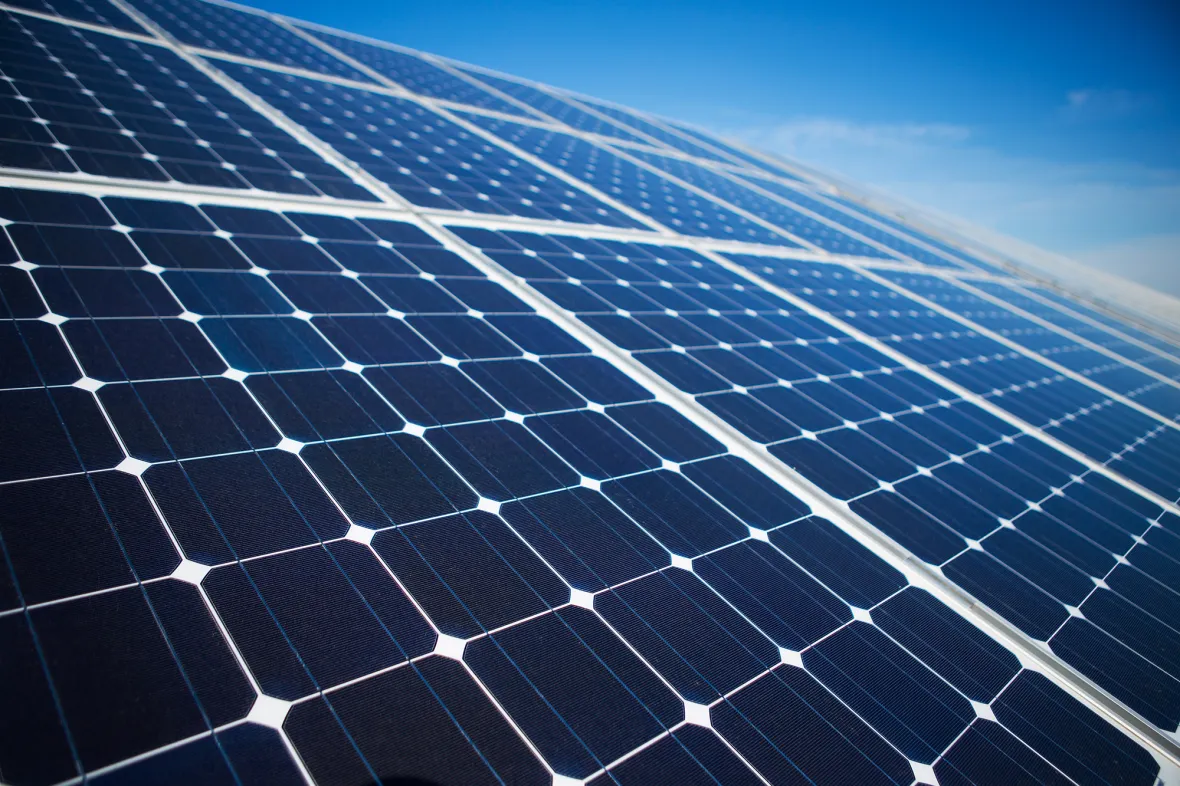 Aussies’ True Feelings on Massive Solar Farm Unveiled | Mirage News