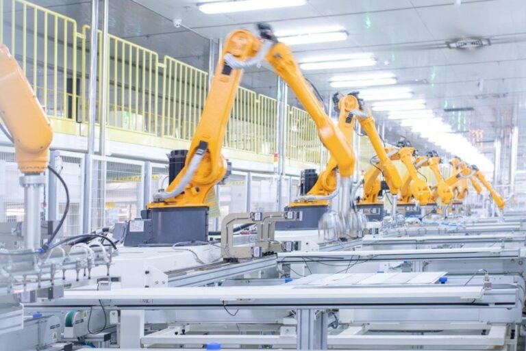 JinkoSolar module shipments, revenue fall in Q3 2025