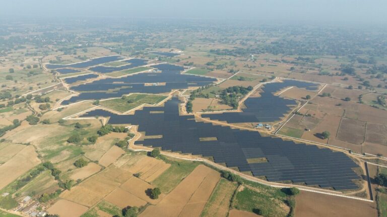 India adds 11GW solar PV in Q3 2025 – IEEFA