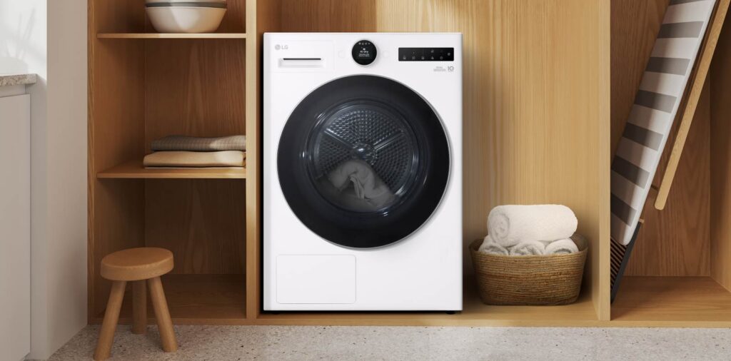 Government’s Solar Sharer Offer to deliver 3hrs free power to Aussie Homes, demanding appliances get smarter