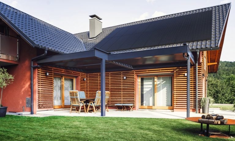 SunPower, REC Group sign development agreement to build US residential solar panels