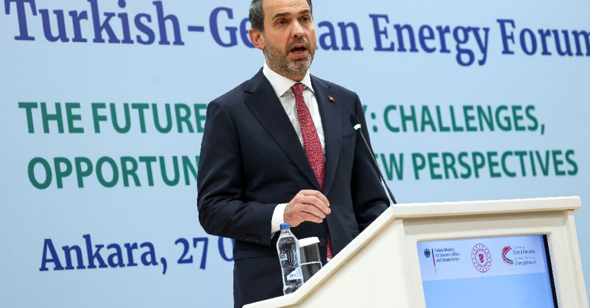 Turkey, Saudi sign major solar power deal