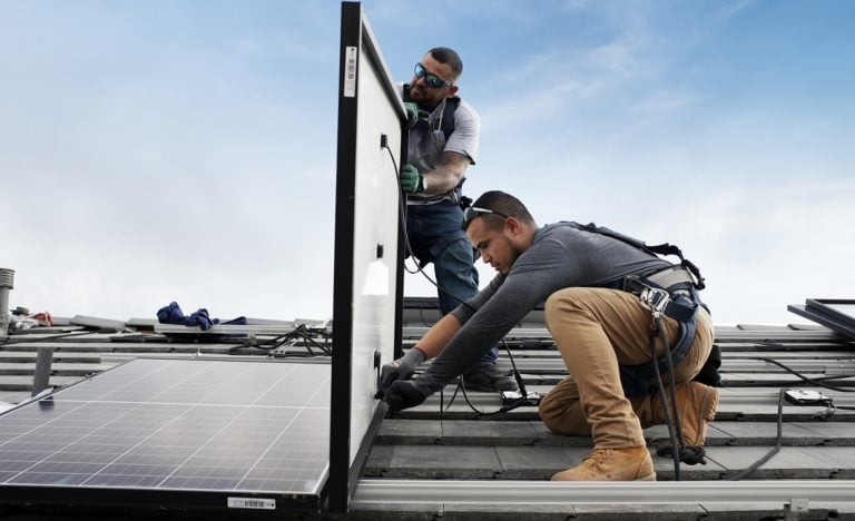 US residential solar enters post-incentive era after ITC expiry surge