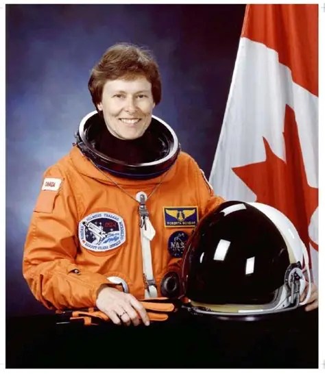 From ‘bird leg syndrome’ to solar storms: Roberta Bondar breaks down Artemis II mission