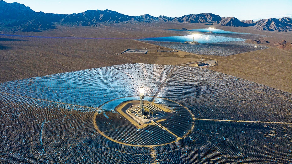 Obama-era ‘clean energy’ solar power plant still uses fossil fuels –
