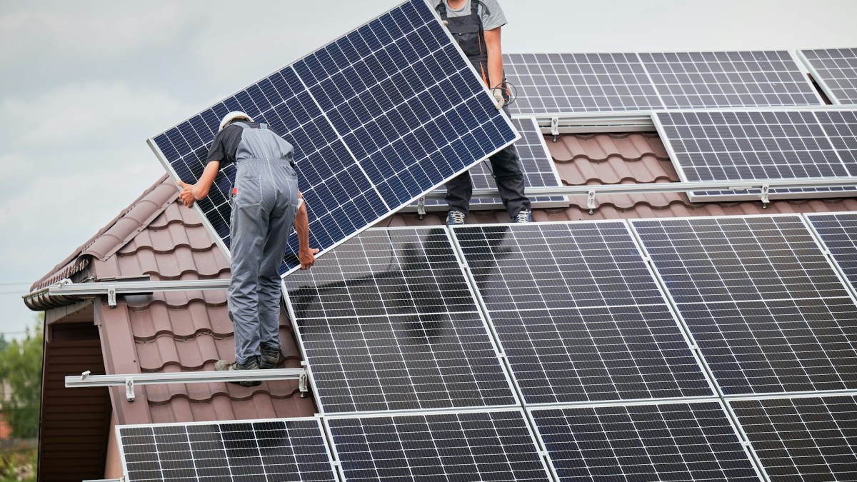 Why Solar Power Is Booming Under Trump