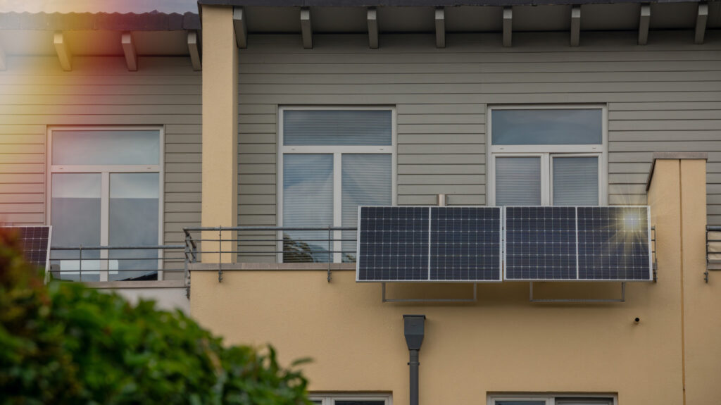 Lidl’s New Battery Fixes One Of The Biggest Problems With Solar Panels