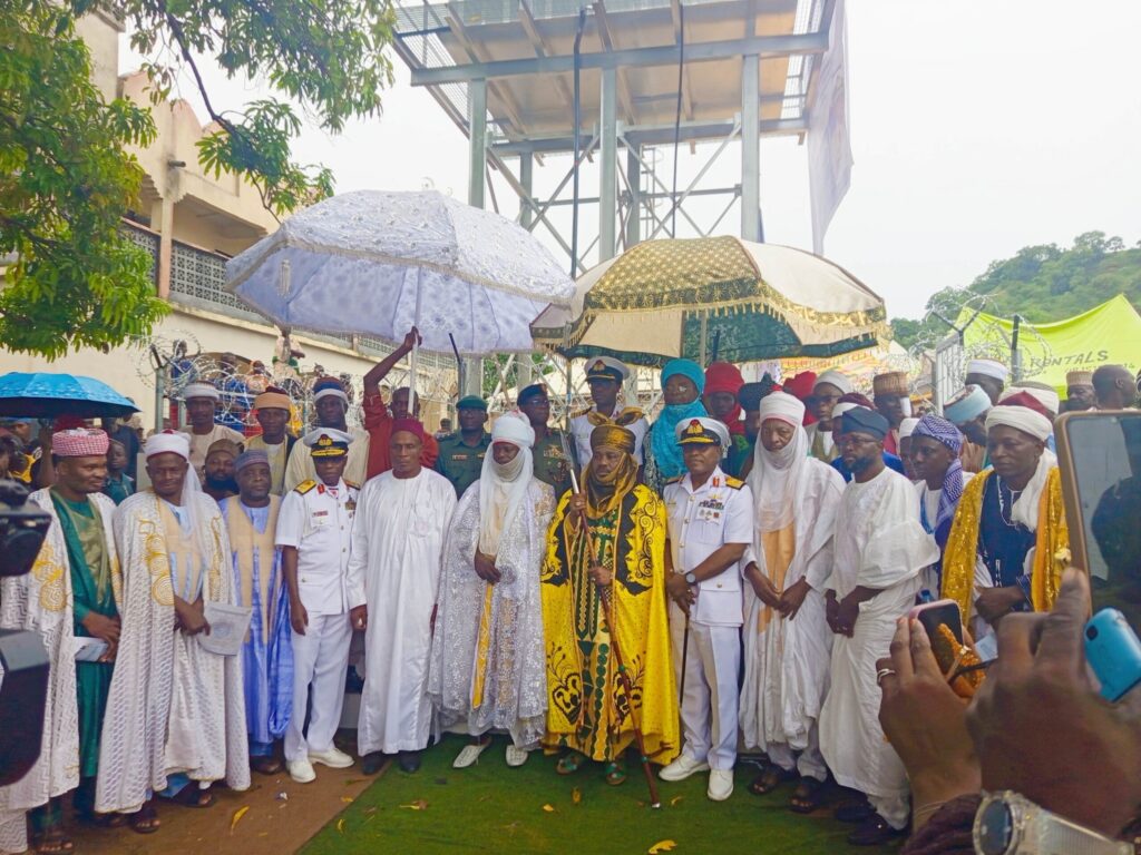 Navy Commissions 35,000-Litre Solar Water Project to Boost Community Development in Niger