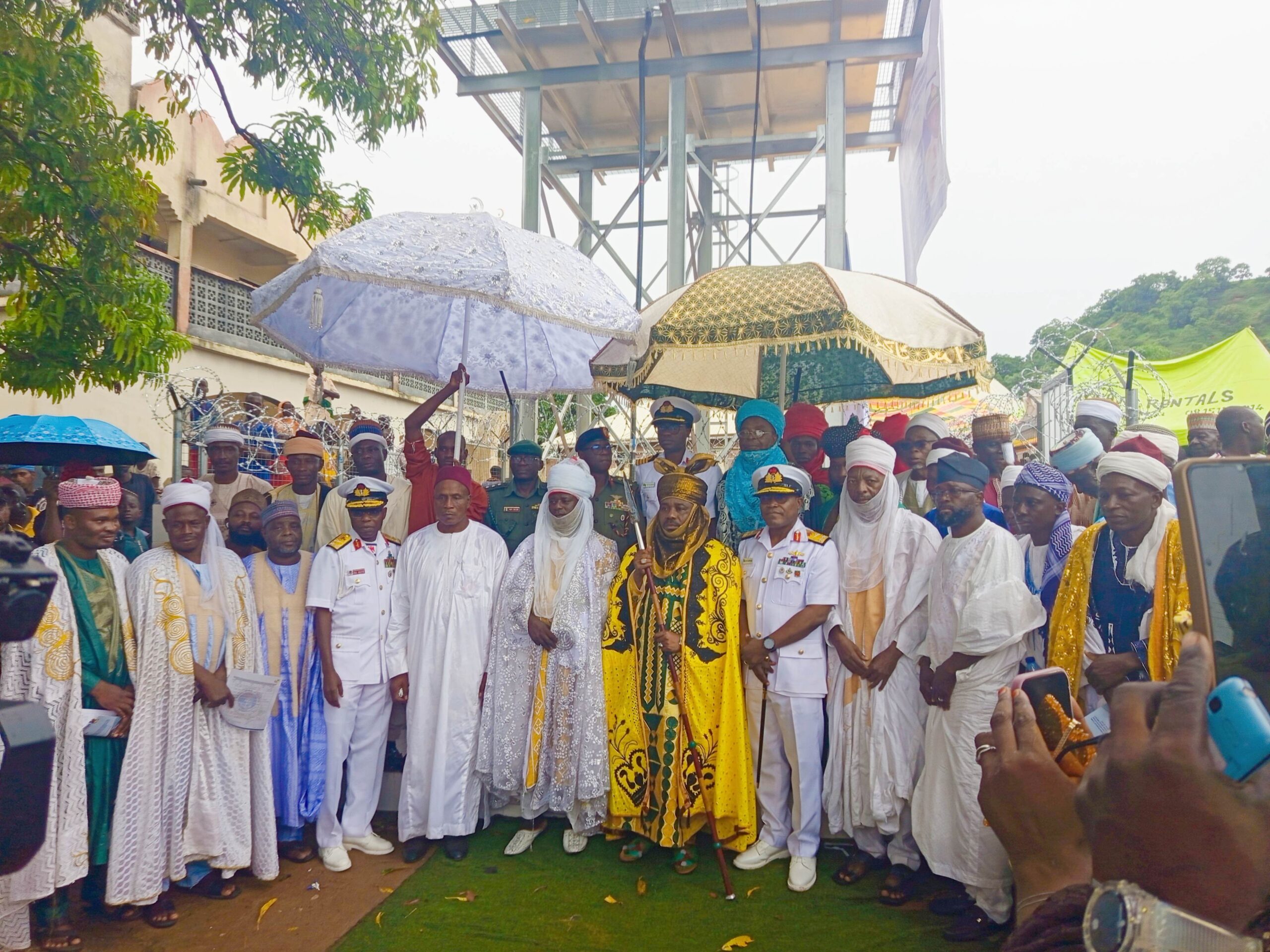 Navy Commissions 35,000-Litre Solar Water Project to Boost Community Development in Niger
