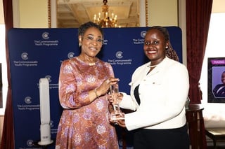 A Ugandan woman who grew up watching nearly half her family’s tomatoes rot built a solar-powered farming company that’s cut crop losses by 30%, increased household incomes by 28% for 1,500 farmers, and has now been named the Commonwealth Young Person of t