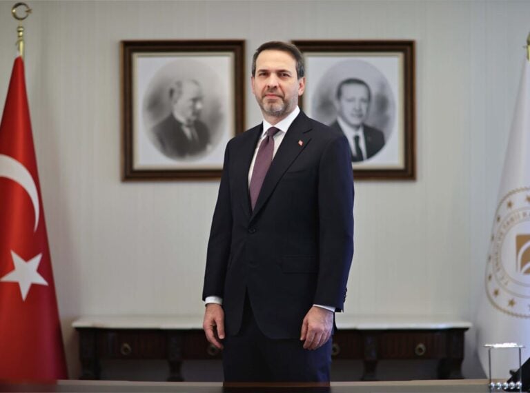 Turkey launches tender seeking 900MW solar PV, 1.5GW wind capacity