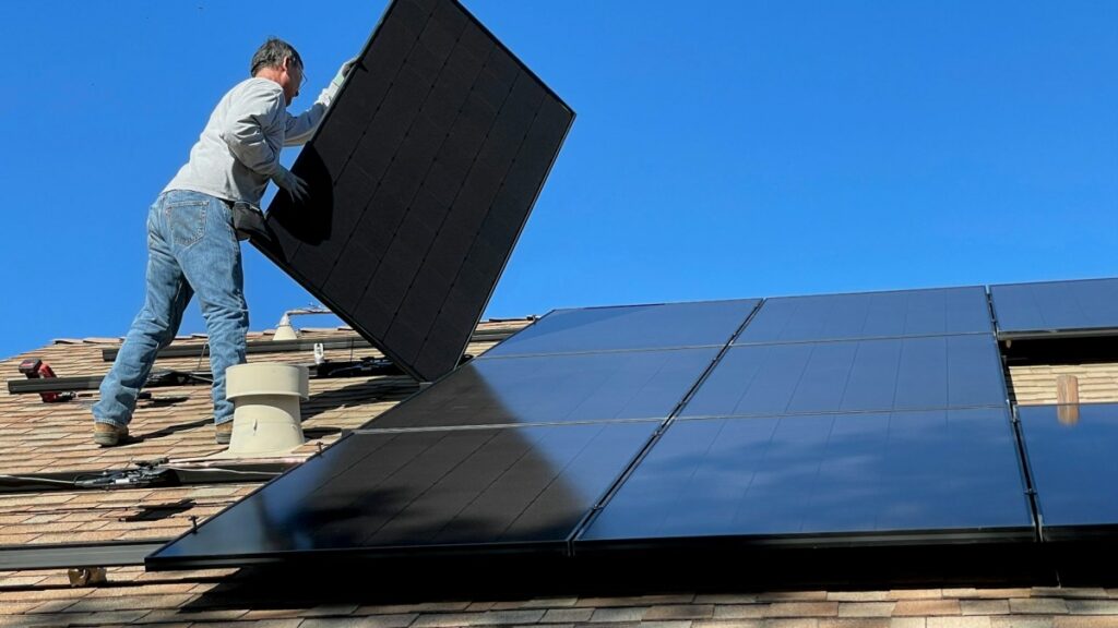 How Solar Panel Prices Fell 90 Percent In 15 Years