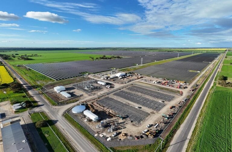 Victoria’s SEC connects 119MW solar-plus-storage site to the grid in Australia